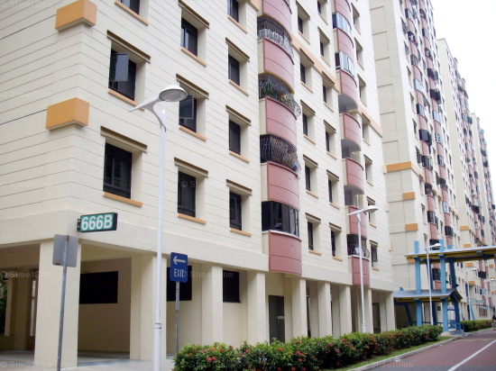 Blk 666B Jurong West Street 65 (Jurong West), HDB Executive #429032